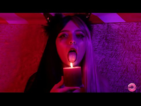 ❤️ Страствено пушење од секси сукубуса са испуњеним устима Слутс на sr.sexera.ru ❌